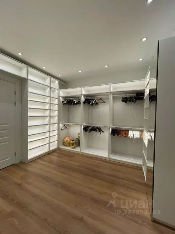 2-к кв. Москва Мосфильмовская ул., 88к4с1 (80.0 м) - Фото 2