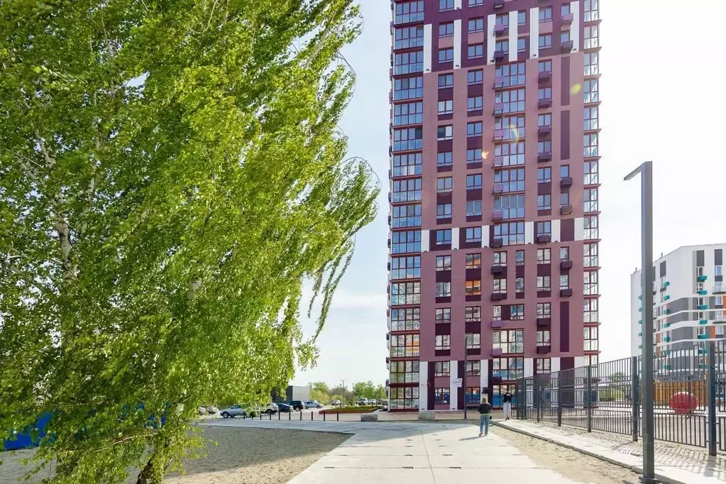 1-к кв. Брянская область, Брянск ул. Комарова, 47 (43.8 м) - Фото 1