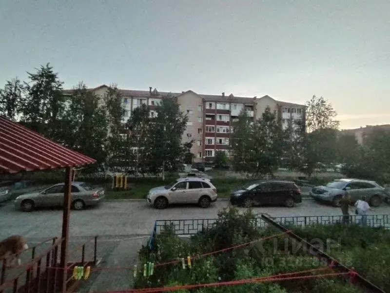 3-к кв. Алтайский край, Бийск ул. Александра Матросова, 31 (59.9 м) - Фото 0