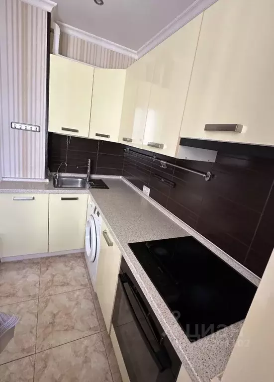 3-к кв. Москва Профсоюзная ул., 93К4 (78.0 м) - Фото 2