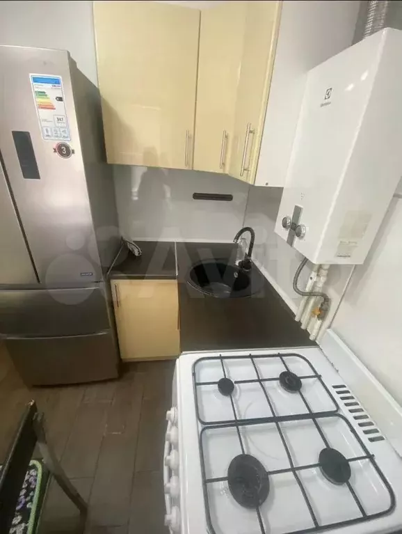 1-к. квартира, 31 м, 5/5 эт. - Фото 1