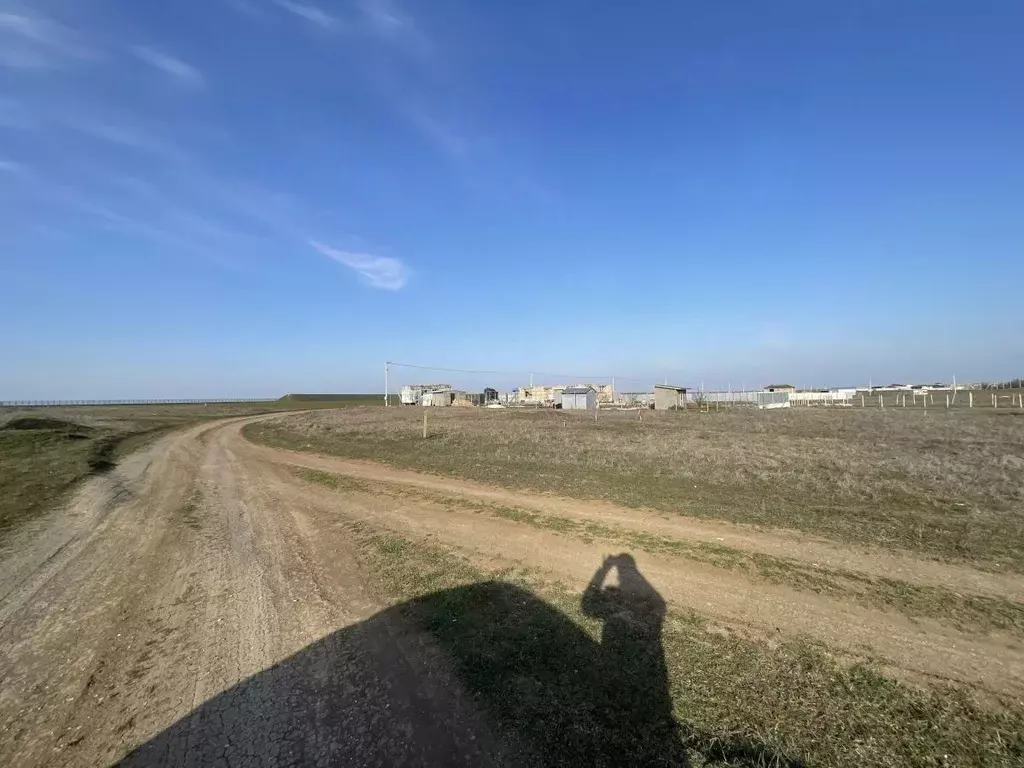 Участок в Крым, Сакский район, Суворовское с/пос, Нарцисс ОК 26 (8.0 ... - Фото 2