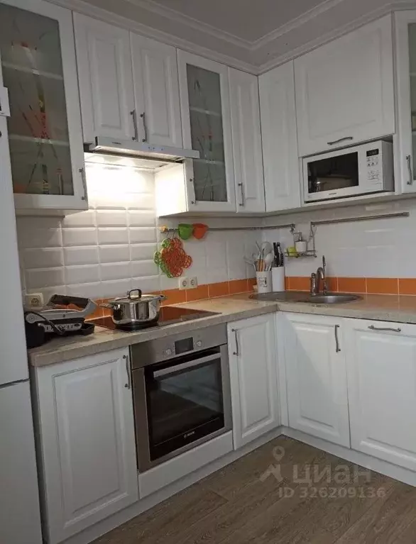 3-к кв. Московская область, Домодедово Южный мкр, ул. Курыжова, 15к3 ... - Фото 1