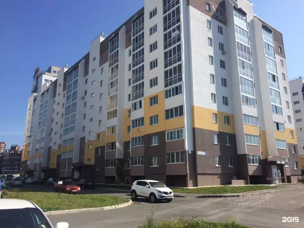 1-к кв. Самарская область, Тольятти Революционная ул., 51 (50.0 м) - Фото 0
