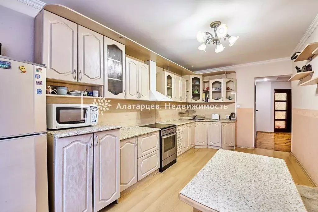 3-к кв. Томская область, Томск просп. Ленина, 199 (99.2 м) - Фото 1