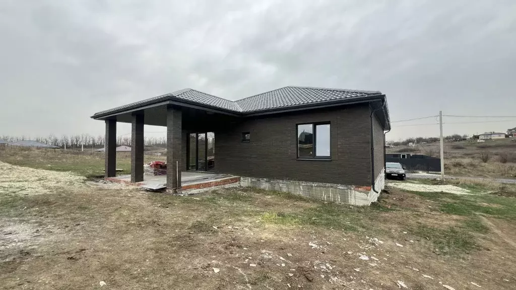 Дом в Ростовская область, Аксайский район, Щепкинское с/пос, пос. ... - Фото 1