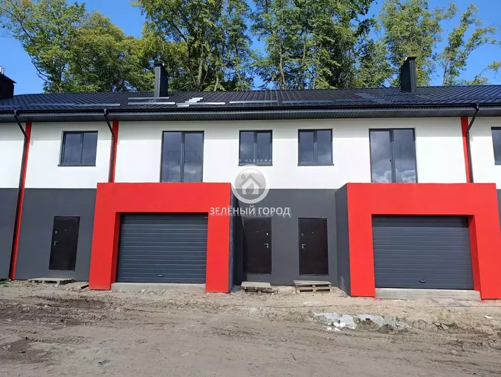 Таунхаус в Калининградская область, Гурьевск пер. Байдукова (83 м) - Фото 1