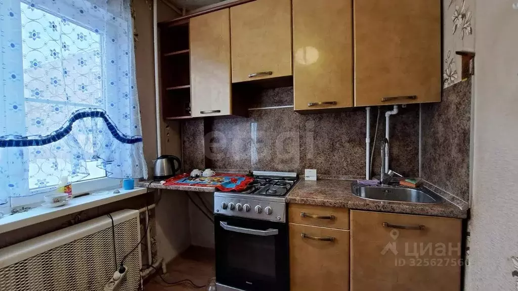 3-к кв. Калужская область, Калуга Анненки мкр, ул. Вишневского, 12 ... - Фото 1