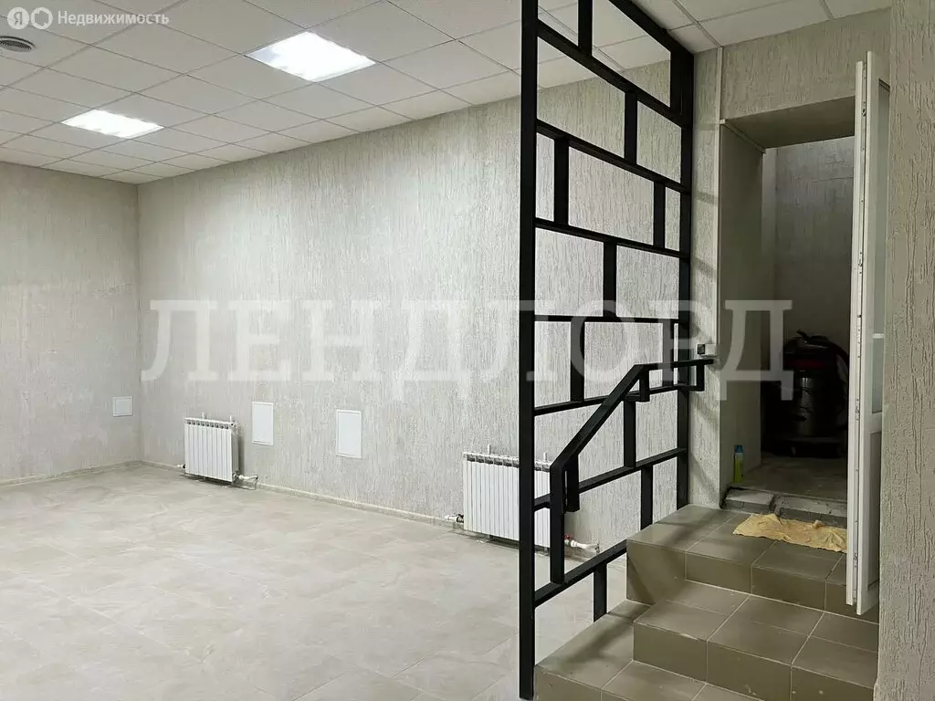 Помещение свободного назначения (110 м) - Фото 0