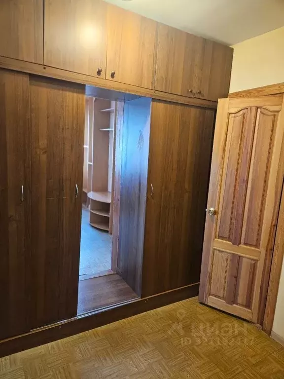 1-к кв. Марий Эл, Йошкар-Ола ул. Петрова, 21 (40.0 м) - Фото 1
