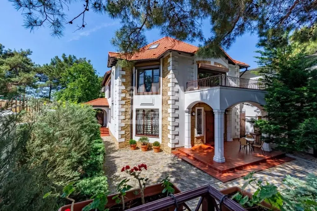Дом в Краснодарский край, Геленджик ул. Тургенева, 39 (385 м) - Фото 0
