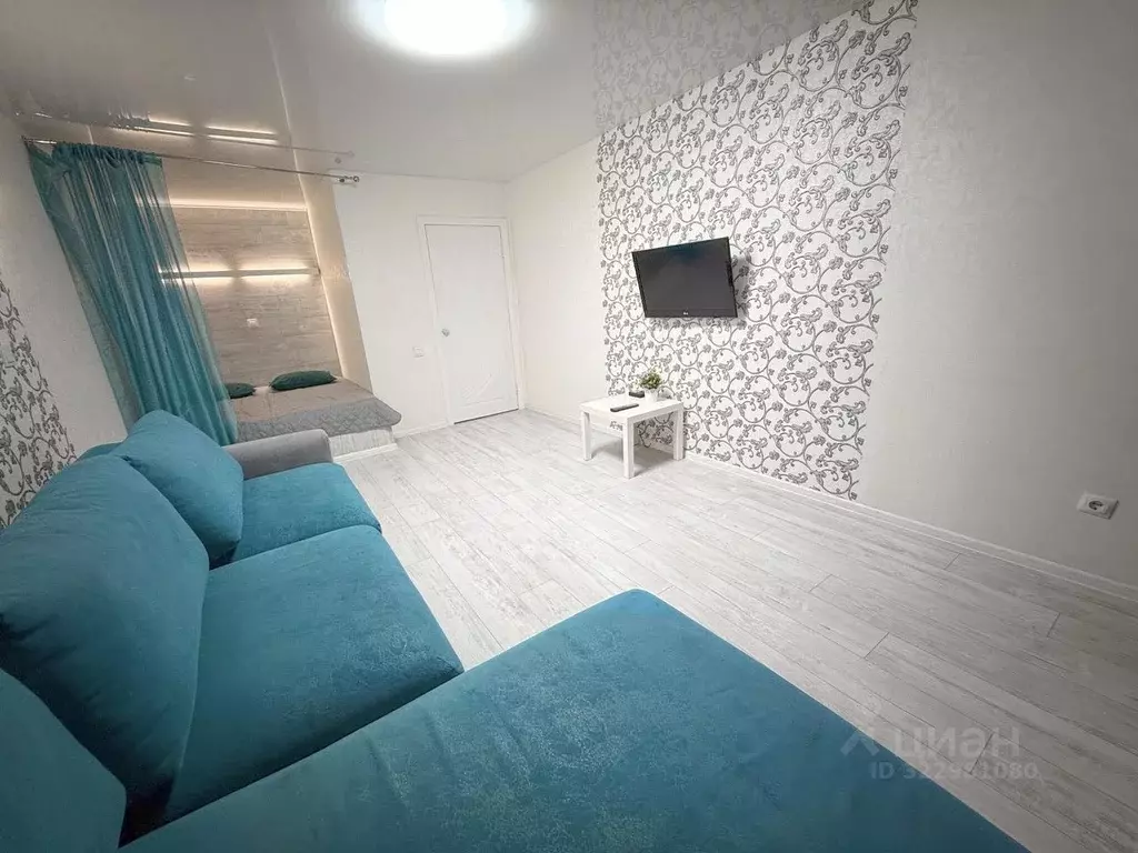 1-к кв. Свердловская область, Екатеринбург ул. Белинского, 137 (45.0 ... - Фото 0