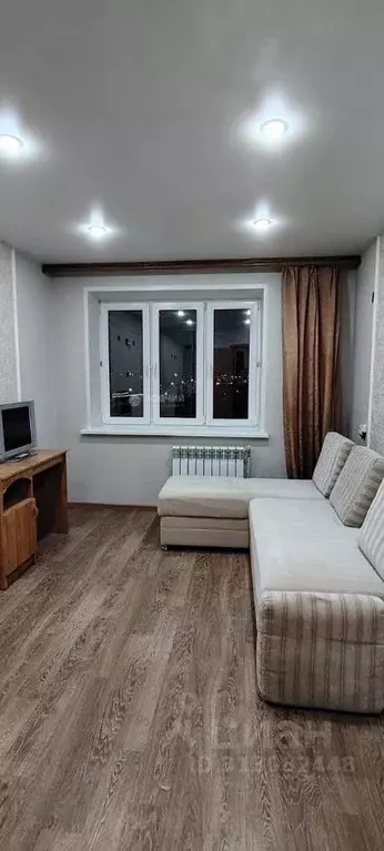 1-к кв. Чувашия, Чебоксары ул. Парижской Коммуны, 2 (31.0 м) - Фото 0