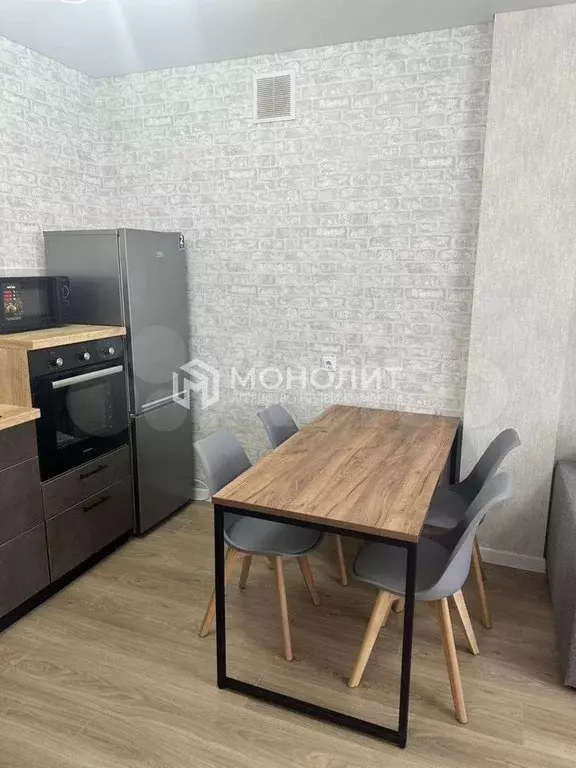 1-к. квартира, 42 м, 6/9 эт. - Фото 1