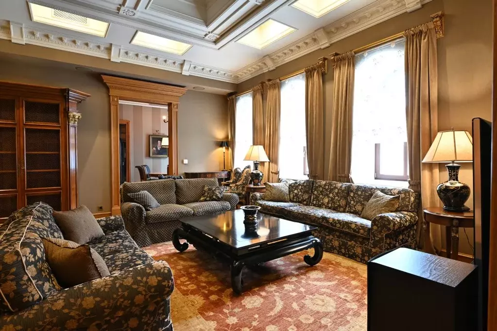 Продается 3-комнатная квартира - Фото 1