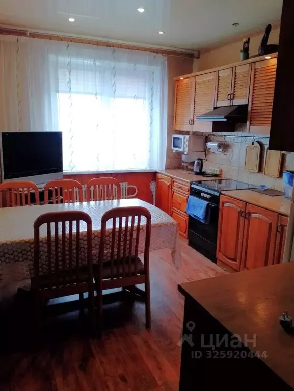 3-к кв. Белгородская область, Старый Оскол Буденного мкр, 5 (64.0 м) - Фото 1