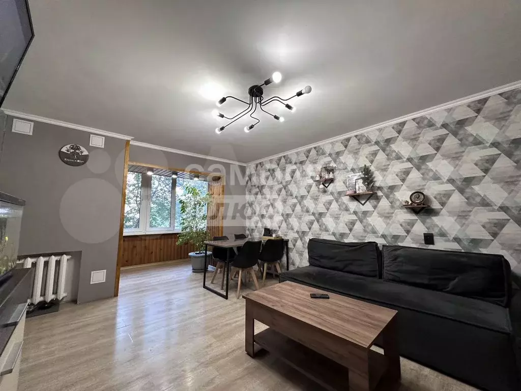 2-к. квартира, 52 м, 2/5 эт. - Фото 0