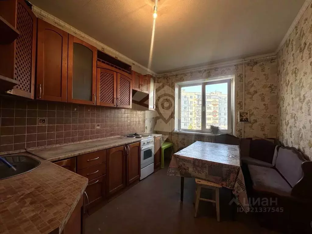 4-к кв. Белгородская область, Старый Оскол Лесной мкр, 13 (82.1 м) - Фото 0