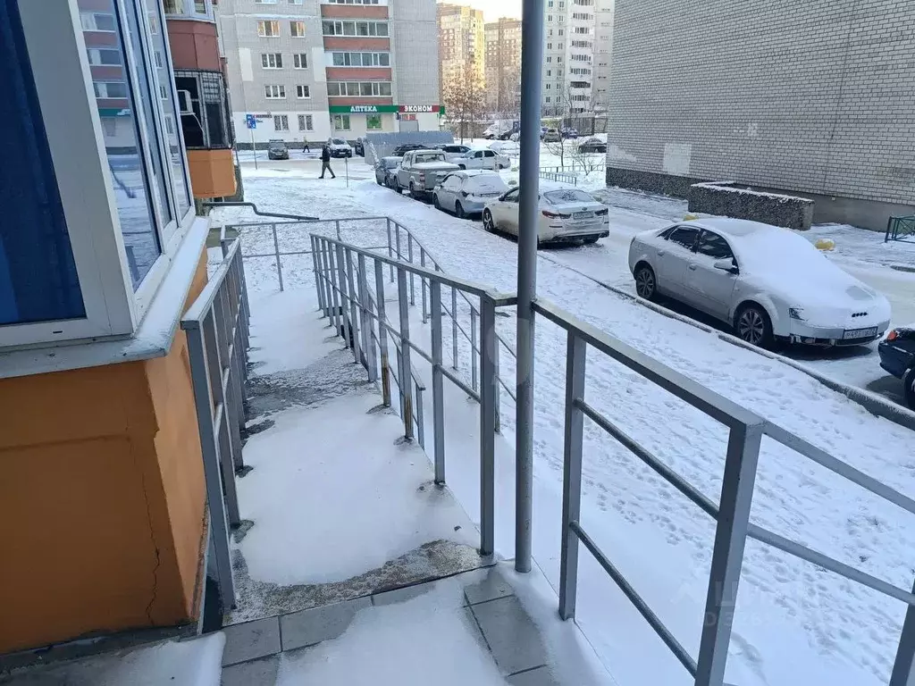 Помещение свободного назначения в Тюменская область, Тюмень Широтная ... - Фото 1