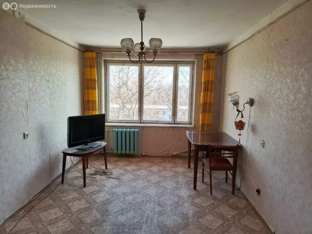 3-комнатная квартира: Брянск, Авиационная улица, 10 (68 м) - Фото 1