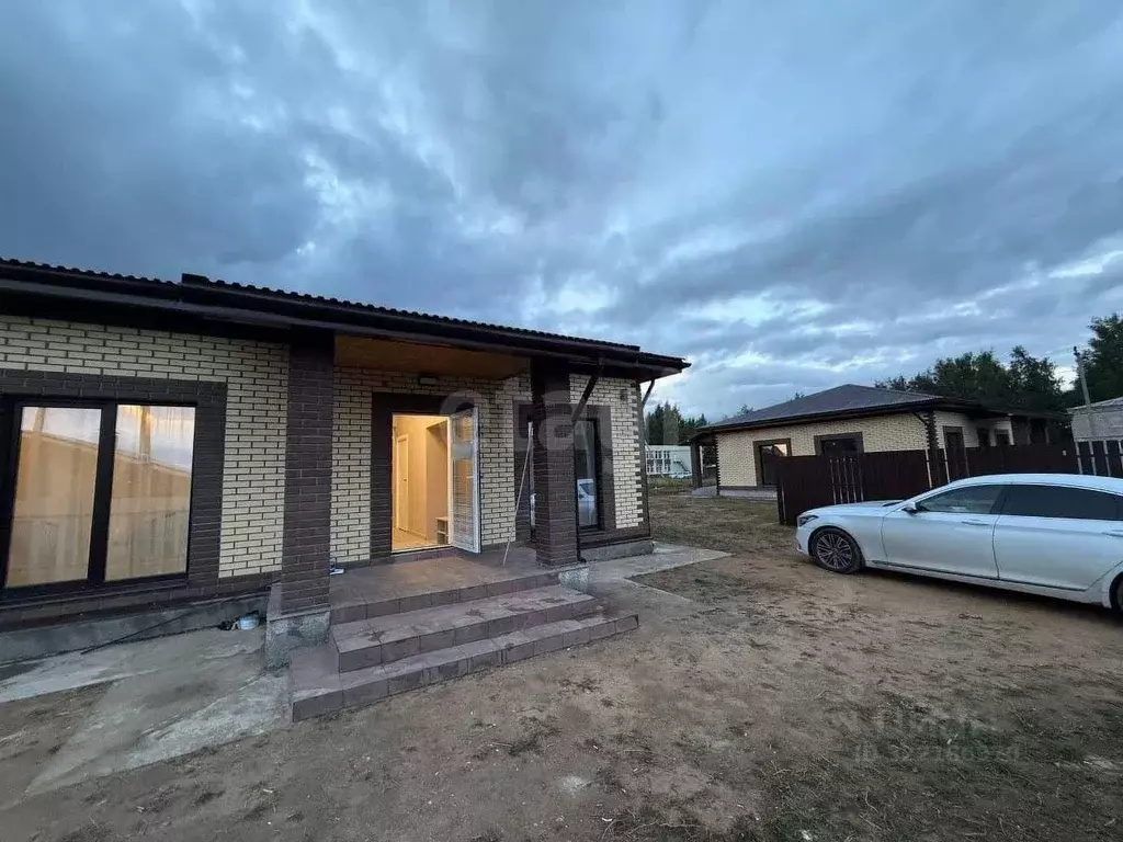 Дом в Ярославская область, Рыбинский муниципальный округ, д. Ефремцево ... - Фото 0