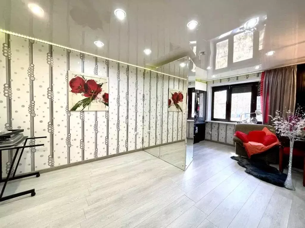 3-к кв. Коми, Сыктывкар ул. Малышева, 17 (61.6 м) - Фото 1