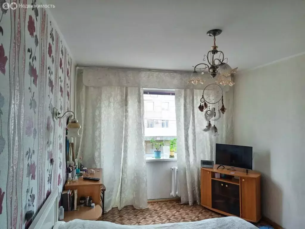 3-комнатная квартира: Абакан, улица Кати Перекрещенко, 18 (62.4 м) - Фото 2