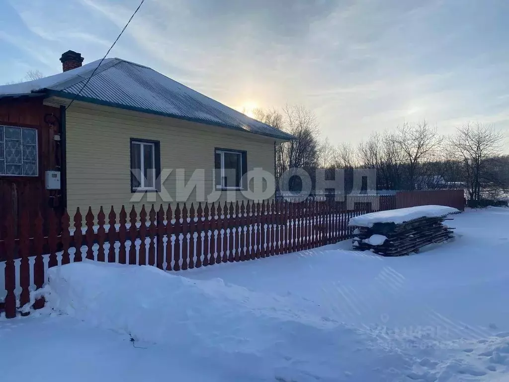 Дом в Томская область, Кожевниковский район, с. Старая Ювала ... - Фото 0