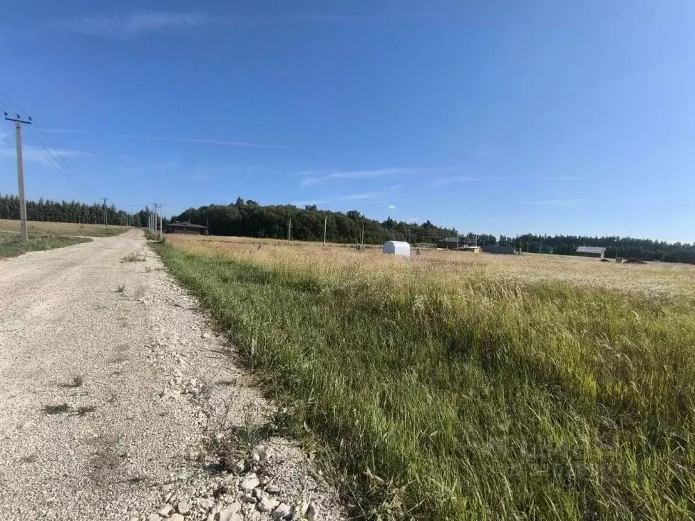 Участок в Татарстан, с. Верхний Услон ул. Трудовая, 10/2 (8.5 сот.) - Фото 0