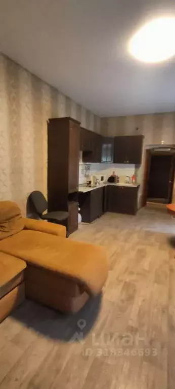 Дом в Омская область, Омск Учебная ул. (70 м) - Фото 0