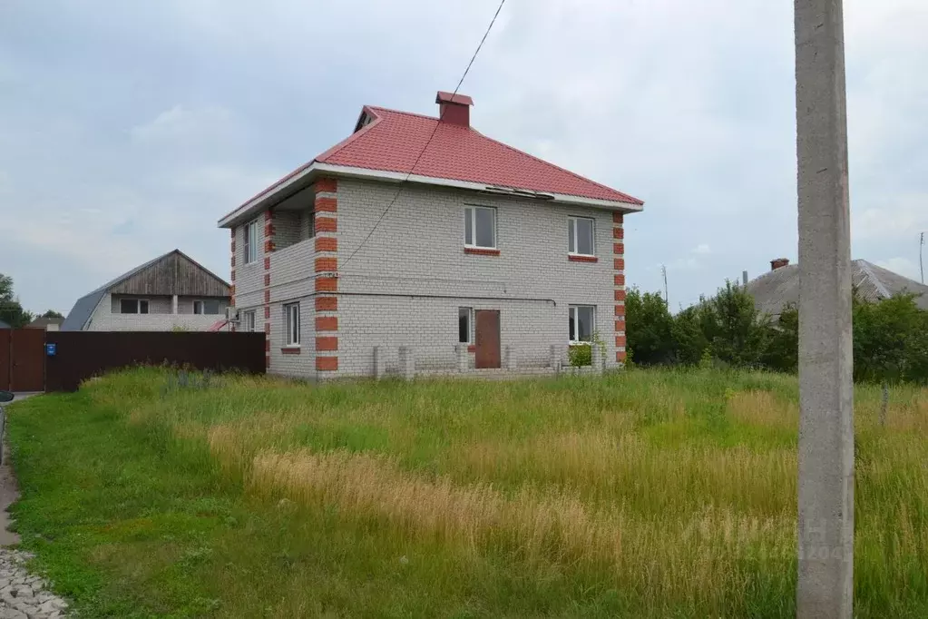 4-к кв. Липецкая область, Усмань ул. Буденного, 4 (100.0 м) - Фото 1