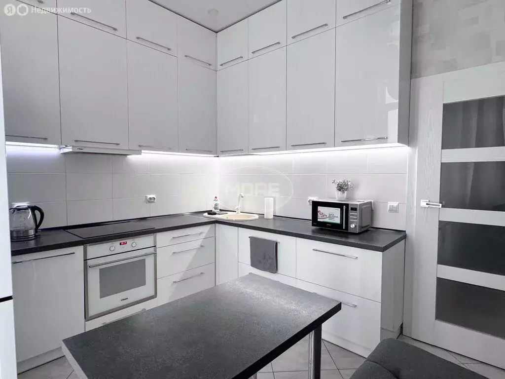 1-комнатная квартира: Калининград, Орудийная улица, 32А (43.8 м) - Фото 2