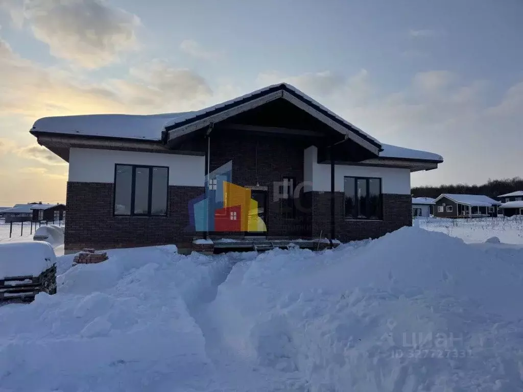 Дом в Тульская область, Тула городской округ, д. Медвенка, Ивановка кп ... - Фото 1
