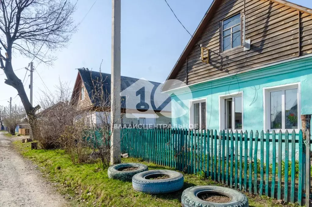 Дом в Новосибирская область, Новосибирск Северный мкр, пер. ... - Фото 0
