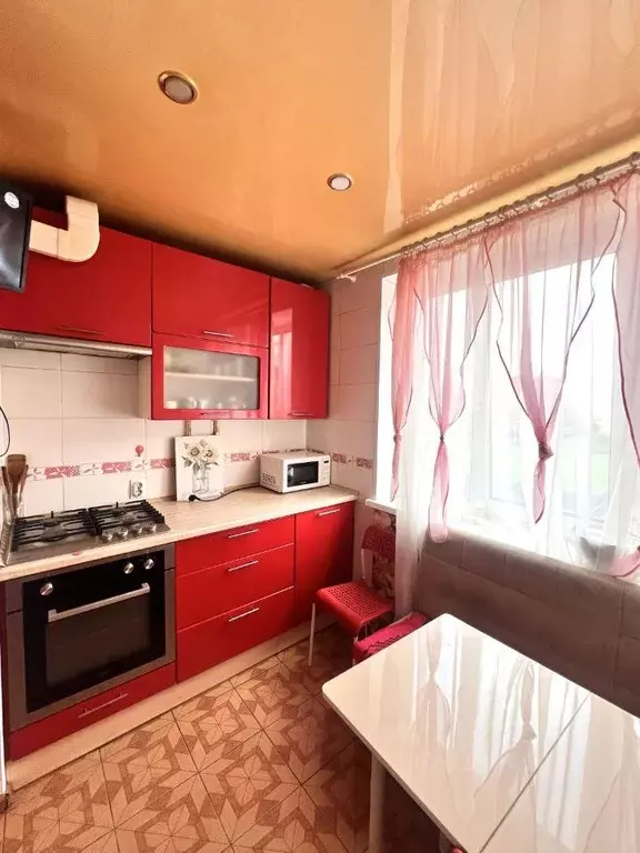 Квартира, 3 комнаты, 71.7 м - Фото 0