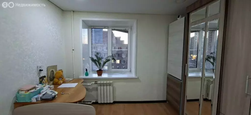 1к в 4-комнатной квартире (10.8 м) - Фото 0