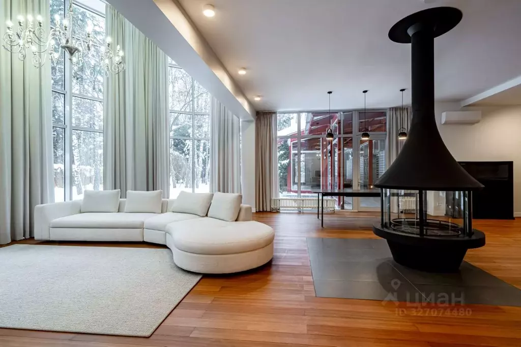 Коттедж в Московская область, Истра муниципальный округ, д. Новинки  ... - Фото 1