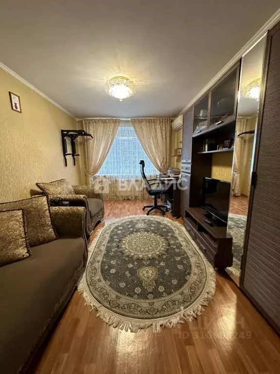 3-к кв. Оренбургская область, Орск Новый город мкр, ул. ... - Фото 0