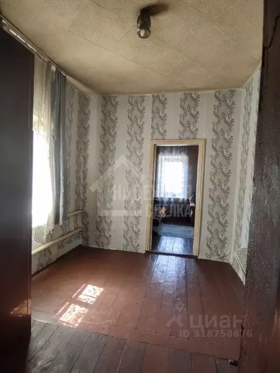 Дом в Алтайский край, Рубцовск ул. Суворова, 7 (57 м) - Фото 1