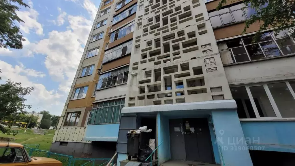 3-к кв. Мордовия, Саранск ул. Косарева, 19А (64.0 м) - Фото 0