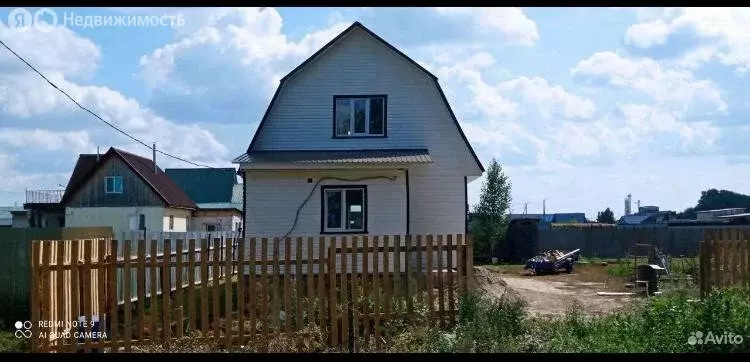 Дом в Тюменская область, Ялуторовский муниципальный округ, село Зиново ... - Фото 2