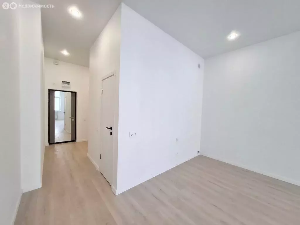 Квартира-студия: Люберцы, Октябрьский проспект, 403 (42.6 м) - Фото 2