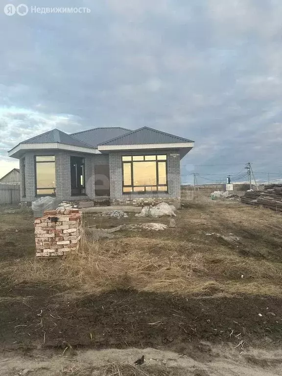 Дом в Ялуторовск, улица Тизенгаузена (101 м) - Фото 0