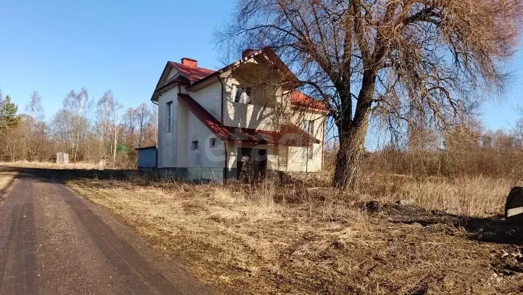 Дом в Калужская область, Малоярославецкий муниципальный округ, ... - Фото 1