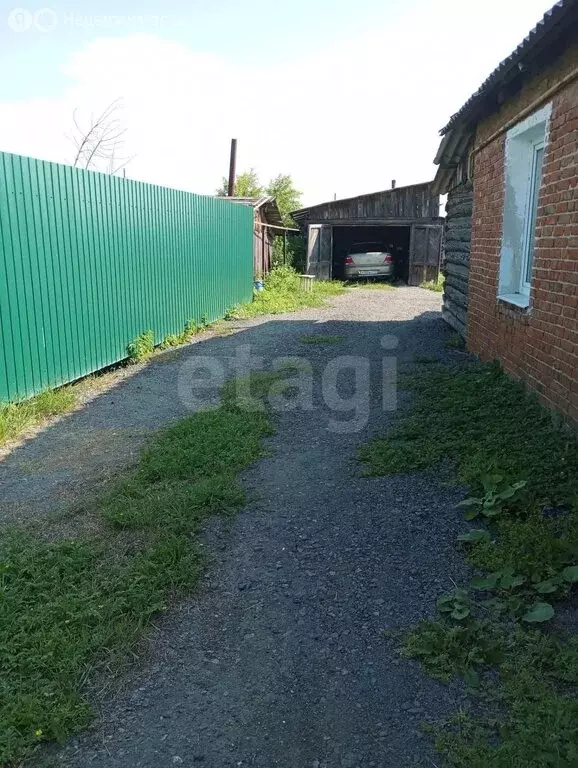 3-комнатная квартира: посёлок Майский, Майская улица, 20 (68.6 м) - Фото 1