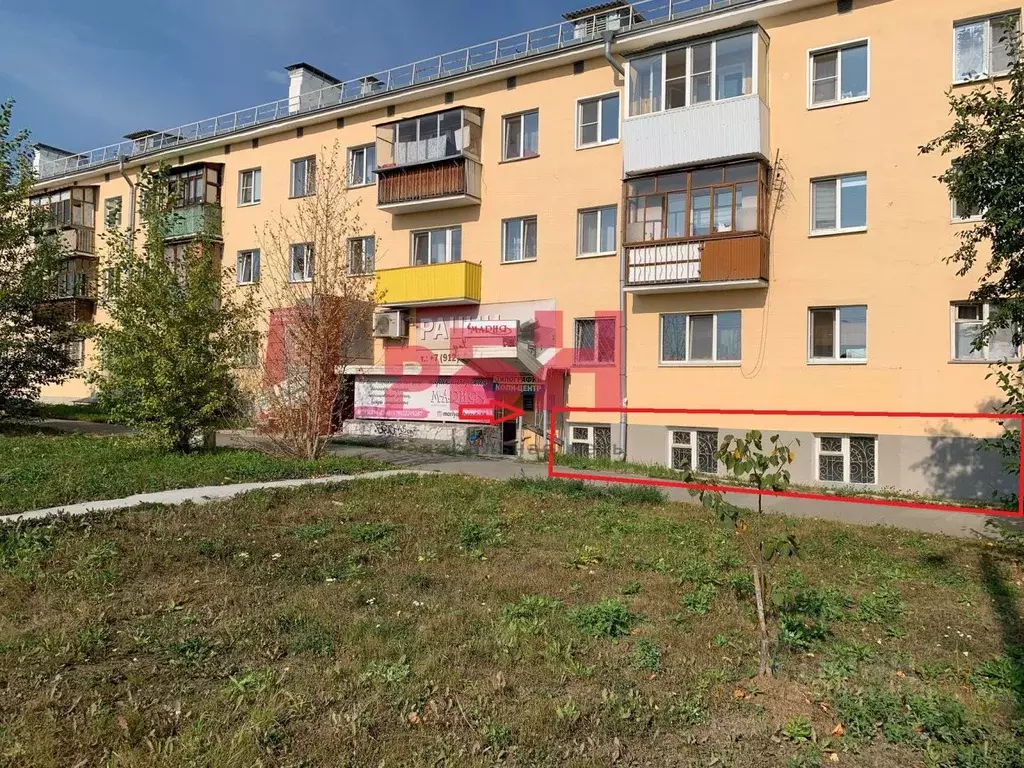 Торговая площадь в Свердловская область, Верхняя Пышма ул. Петрова, 49 ... - Фото 0