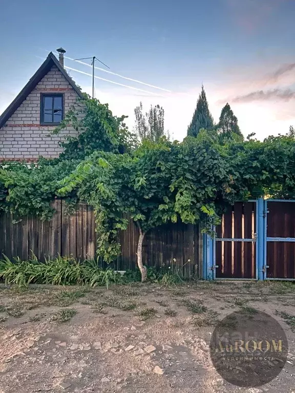 Дом в Волгоградская область, Волжский Новые сады СНТ, ул. Сургучевка ... - Фото 1