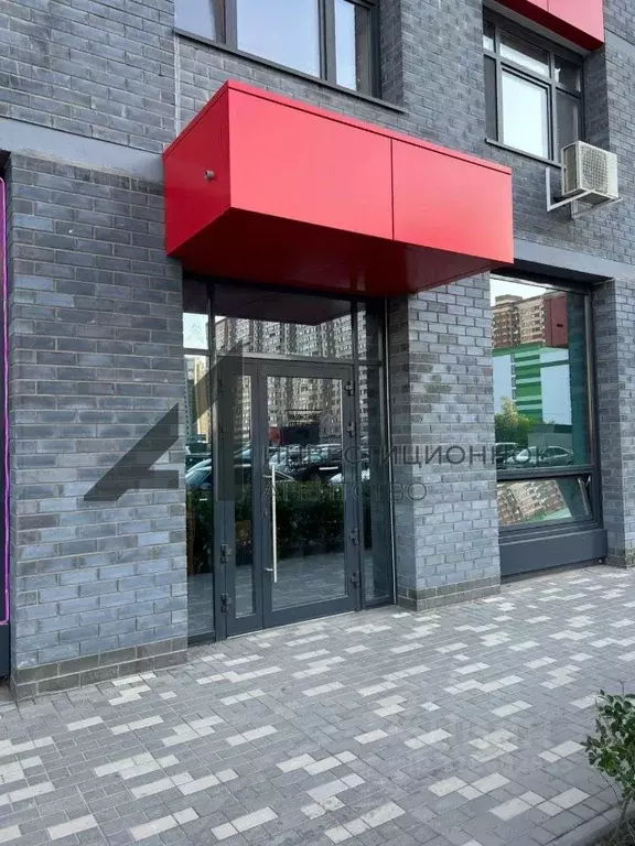 Торговая площадь в Тюменская область, Тюмень ул. Алматинская, 4 (87 м) - Фото 0