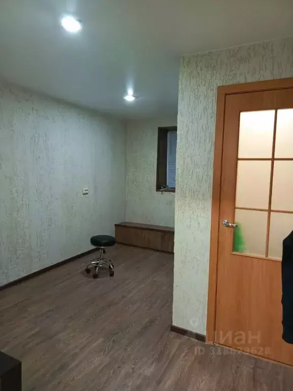 Офис в Волгоградская область, Волгоград ул. Глазкова, 15 (13 м) - Фото 1