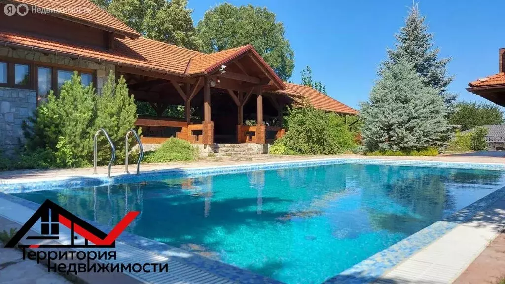 Дом в Орлиновский муниципальный округ, село Орлиное (280 м) - Фото 2